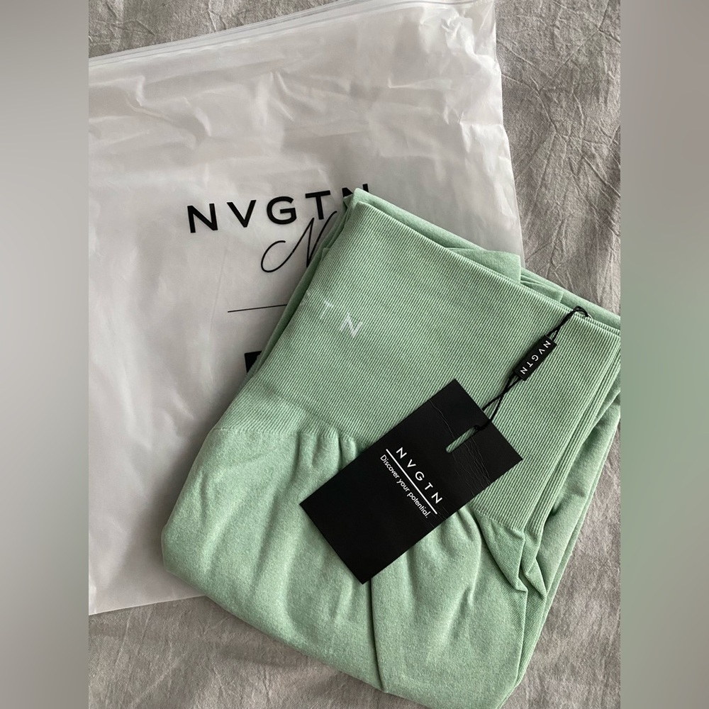 NVTGN Womens Contour Leggings